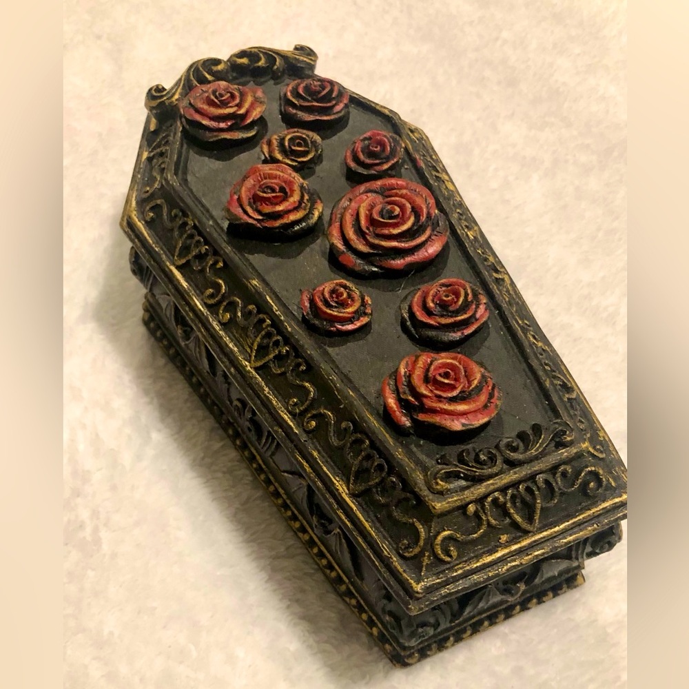 ❤️5 for $20❤️ Ornate Rose Coffin Creepy Halloween Seasonal Decor